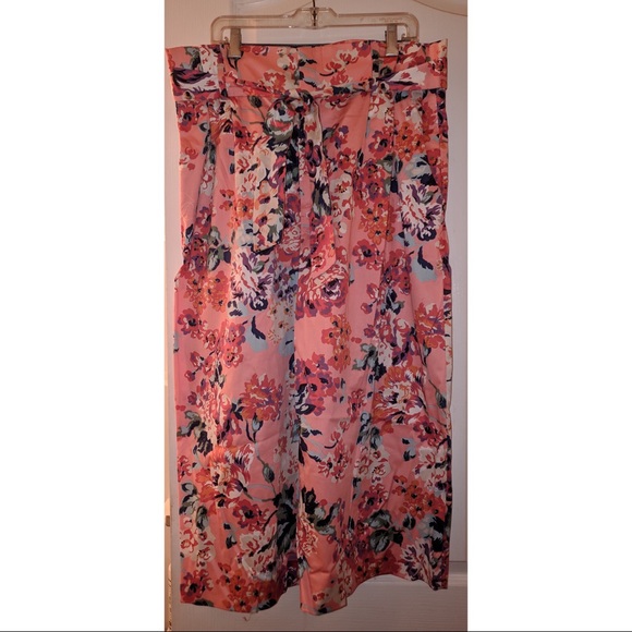 zara floral culottes with tie belt 💐 - Picture 1 of 4